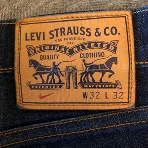 Levi’s Nike Collab jeans 32x32 men’s very rare